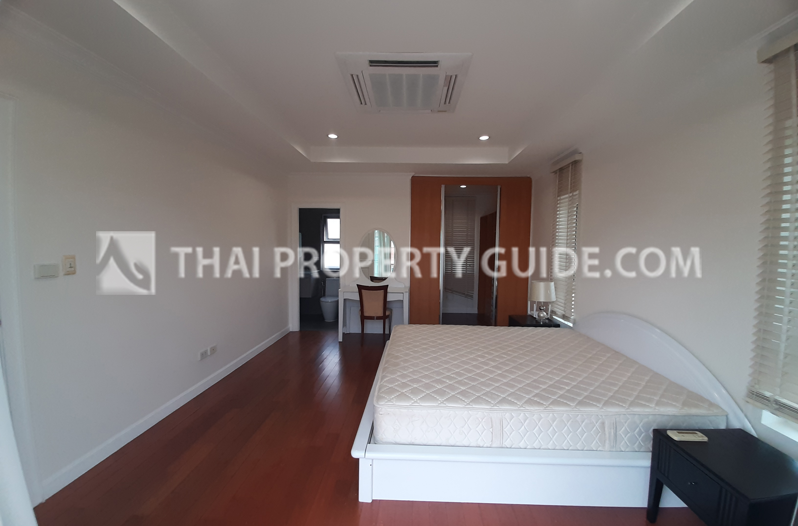 House with Shared Pool in Sukhumvit 